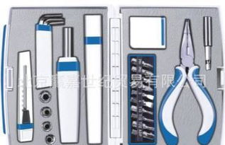 多功能工具包的选购指南 从五金工具到文具用品的全方位解析